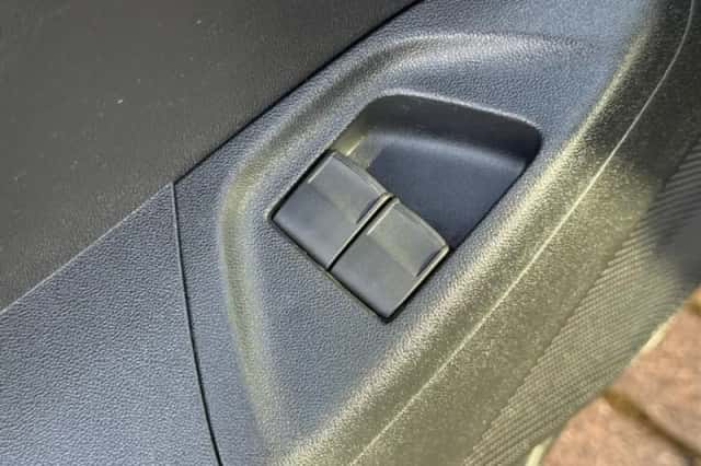 Toyota Aygo (2018) thumbnail 18