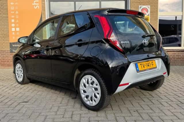 Toyota Aygo (2018) thumbnail 19
