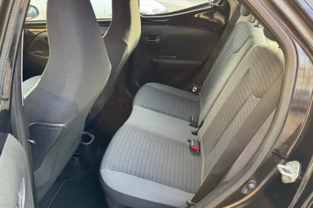 Toyota Aygo (2018) thumbnail 21