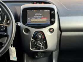 Toyota Aygo (2018) thumbnail 22