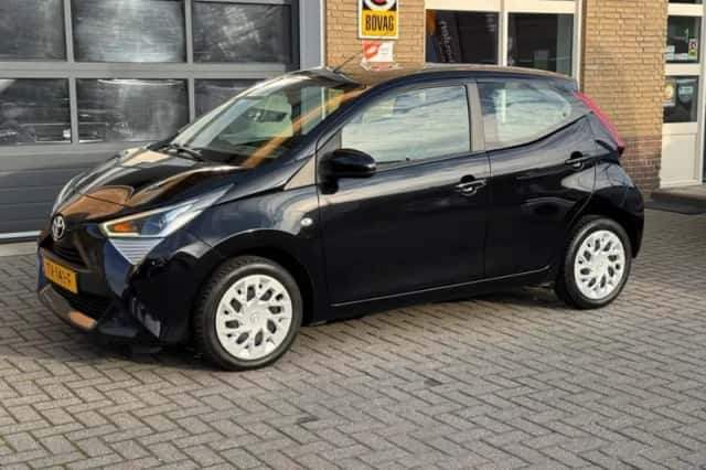 Toyota Aygo (2018) thumbnail 5