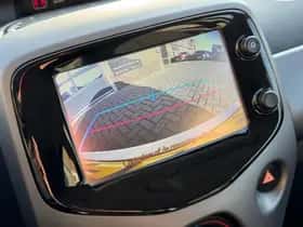 Toyota Aygo (2018) thumbnail 10