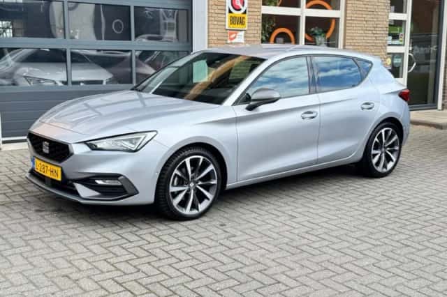 SEAT Leon (2021) thumbnail 17