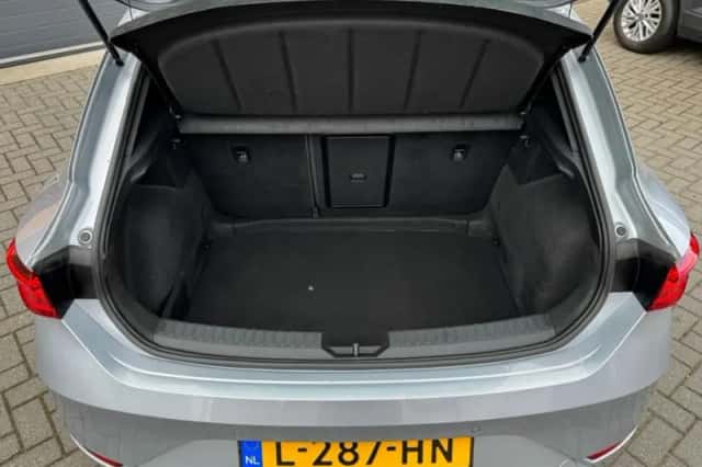 SEAT Leon (2021) thumbnail 20