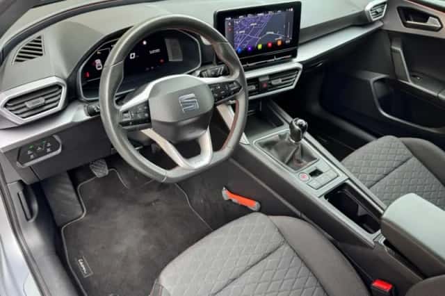SEAT Leon (2021) thumbnail 23