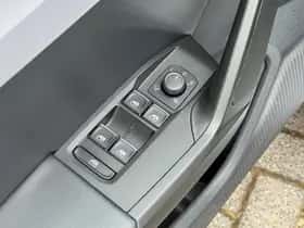 SEAT Leon (2021) thumbnail 24