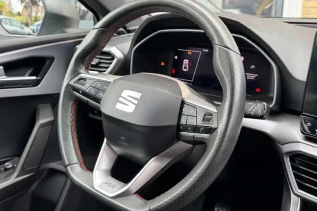 SEAT Leon (2021) thumbnail 33