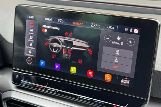 SEAT Leon (2021) thumbnail 42