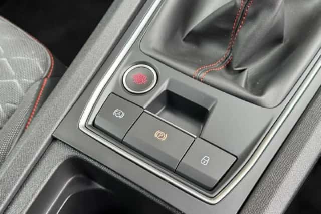 SEAT Leon (2021) thumbnail 43
