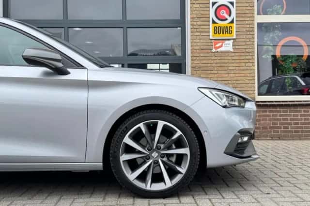 SEAT Leon (2021) thumbnail 44