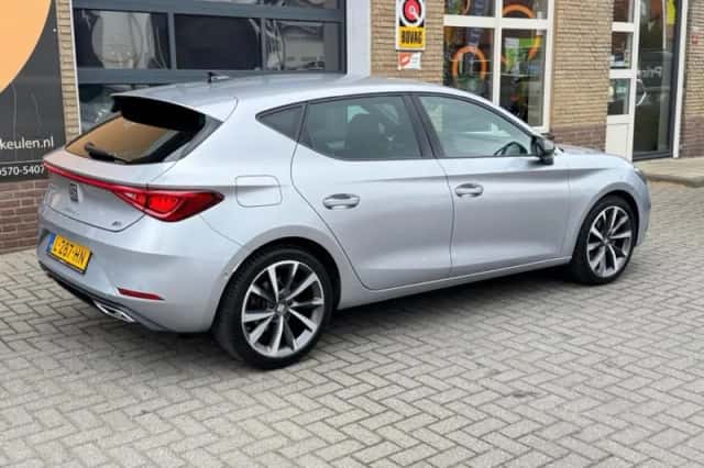 SEAT Leon (2021) thumbnail 45