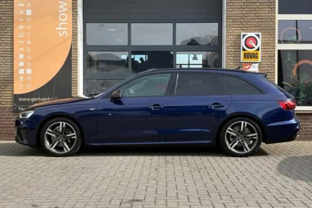 Audi A4 (2022) thumbnail 6