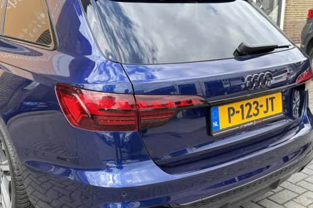 Audi A4 (2022) thumbnail 57
