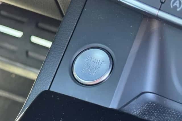 Audi A4 (2022) thumbnail 58