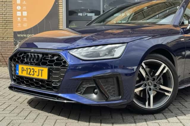 Audi A4 (2022) thumbnail 10