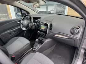 Renault Captur (2019) thumbnail 35