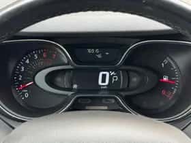 Renault Captur (2019) thumbnail 55