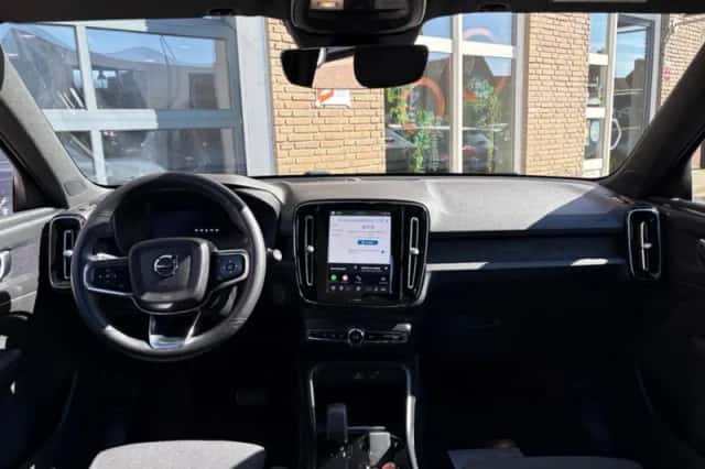 Volvo XC40 (2022) thumbnail 14