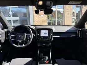 Volvo XC40 (2022) thumbnail 14