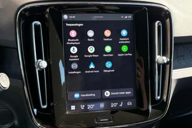 Volvo XC40 (2022) thumbnail 26