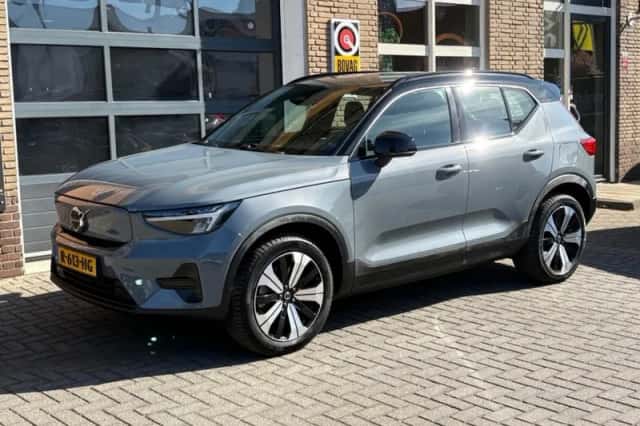 Volvo XC40 (2022) thumbnail 35