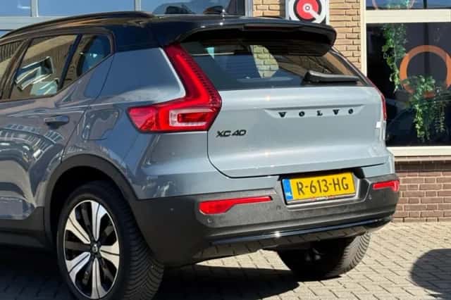 Volvo XC40 (2022) thumbnail 37