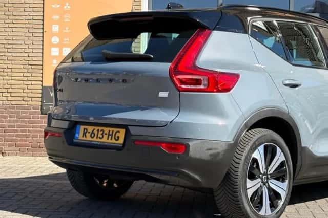 Volvo XC40 (2022) thumbnail 39