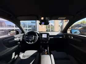 Volvo XC40 (2022) thumbnail 51