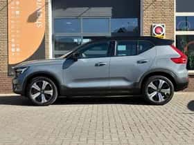 Volvo XC40 (2022) thumbnail 7