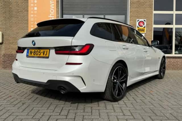 BMW 3-Serie (2022) thumbnail 2