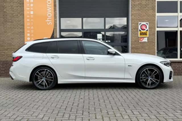 BMW 3-Serie (2022) thumbnail 32
