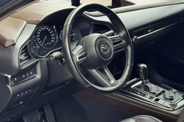 Mazda CX-30 (2022) thumbnail 23