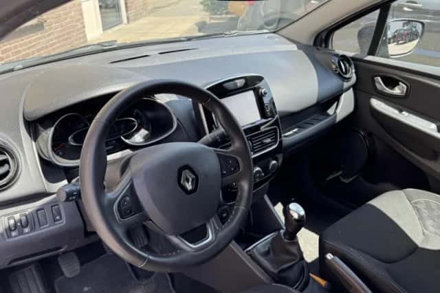 Renault Clio (2018) thumbnail 11