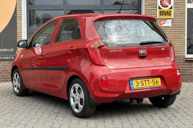 Kia Picanto (2014) thumbnail 18