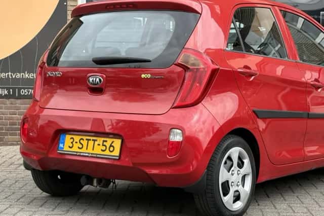 Kia Picanto (2014) thumbnail 30