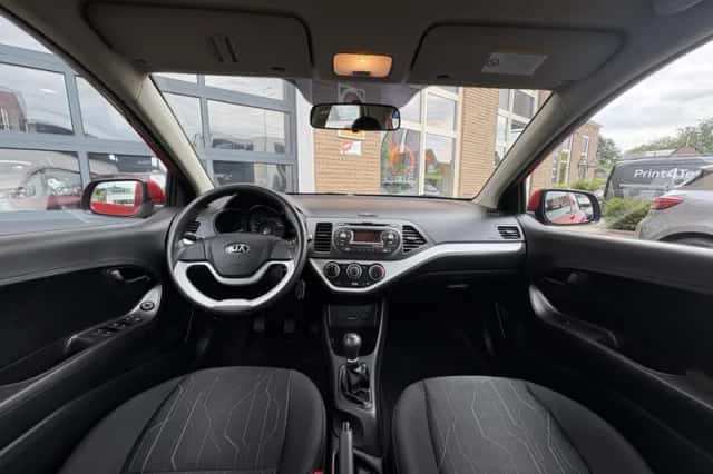 Kia Picanto (2014) thumbnail 36