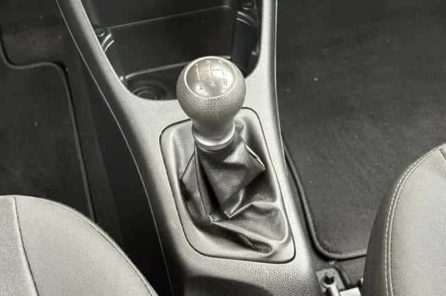 Kia Picanto (2014) thumbnail 38