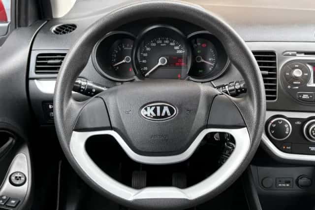 Kia Picanto (2014) thumbnail 10