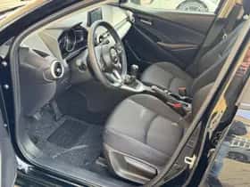 Mazda 2 (2021) thumbnail 21