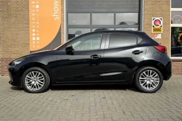 Mazda 2 (2021) thumbnail 5