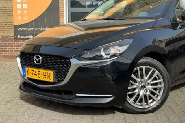 Mazda 2 (2021) thumbnail 6