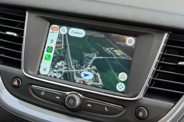 Opel Grandland X (2020) thumbnail 24