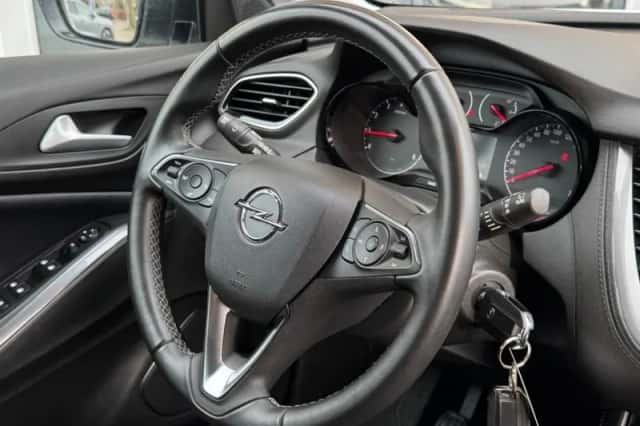 Opel Grandland X (2020) thumbnail 37