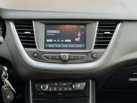 Opel Grandland X (2020) thumbnail 40