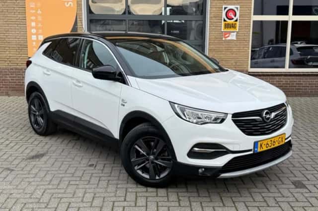 Opel Grandland X (2020) thumbnail 45