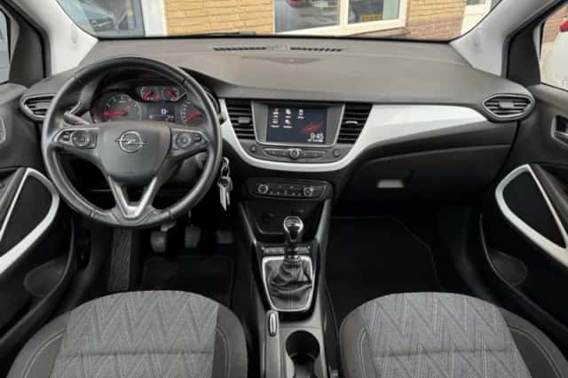 Opel Crossland X (2020) thumbnail 21