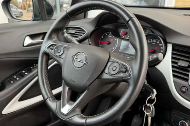 Opel Crossland X (2020) thumbnail 30