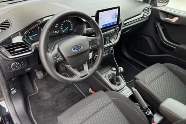 Ford Fiesta (2022) thumbnail 16