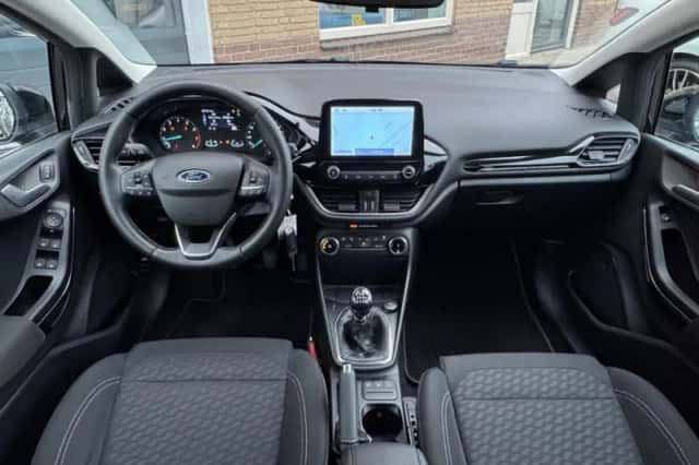 Ford Fiesta (2022) thumbnail 25