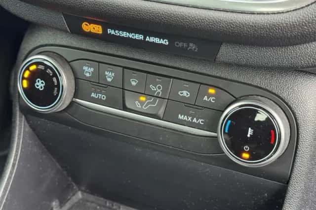 Ford Fiesta (2022) thumbnail 26